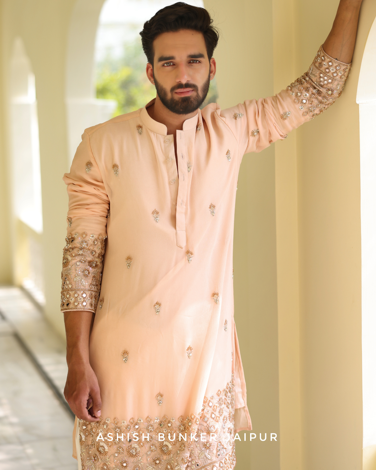 Soft Peach Tone (Pratibimb)
