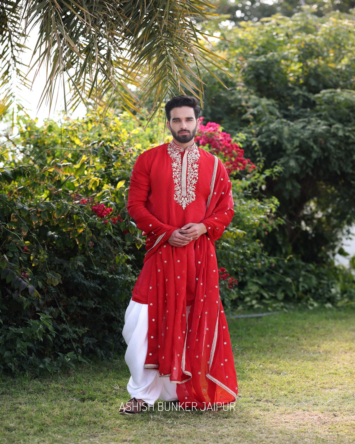 Blood red (Rang Darbaar)