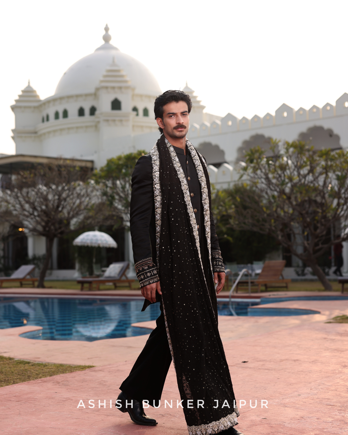 Hand Embroidery Sherwani