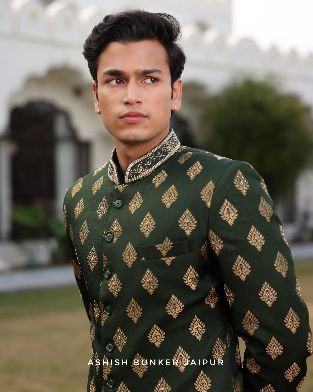 Takht-e-Meward