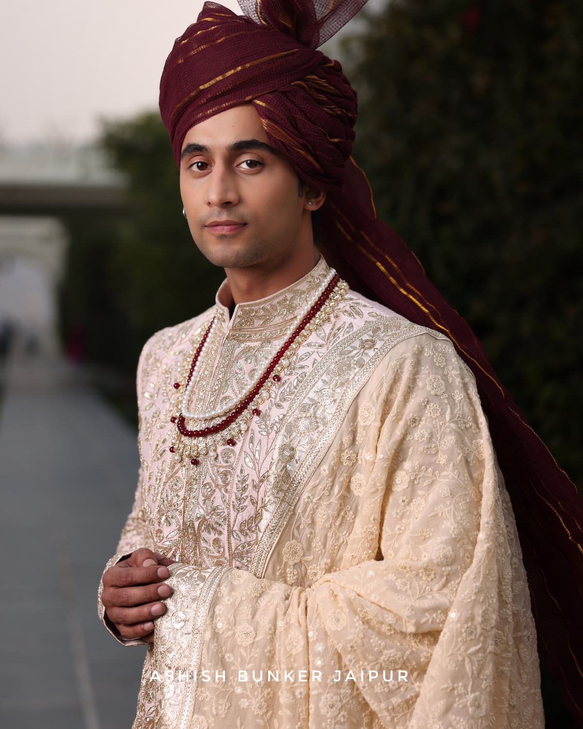 Takht-e-Meward